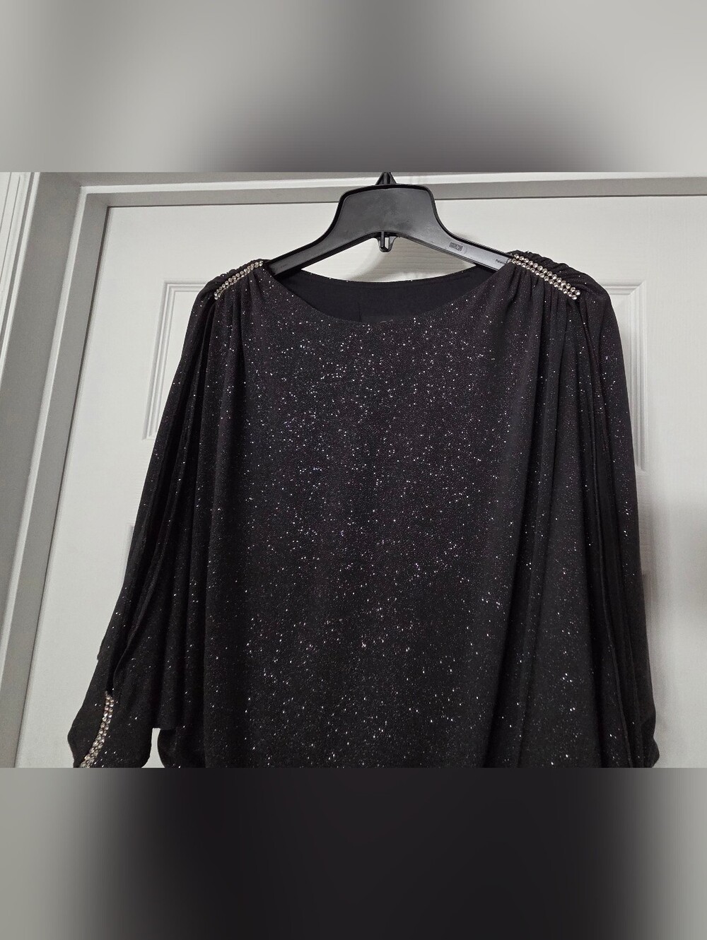 Betsy & Adam Black Sparkle Split-Sleeve Cocktail Dress Size 4 - Picture 4 of 14